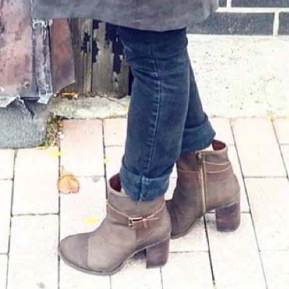 Nubuck Texas Brown Leather Tall Ankle Boots - Picture 2 of 6